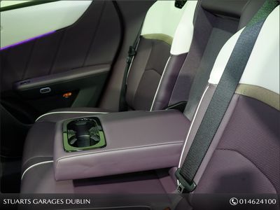 2027 Mazda CX-6e