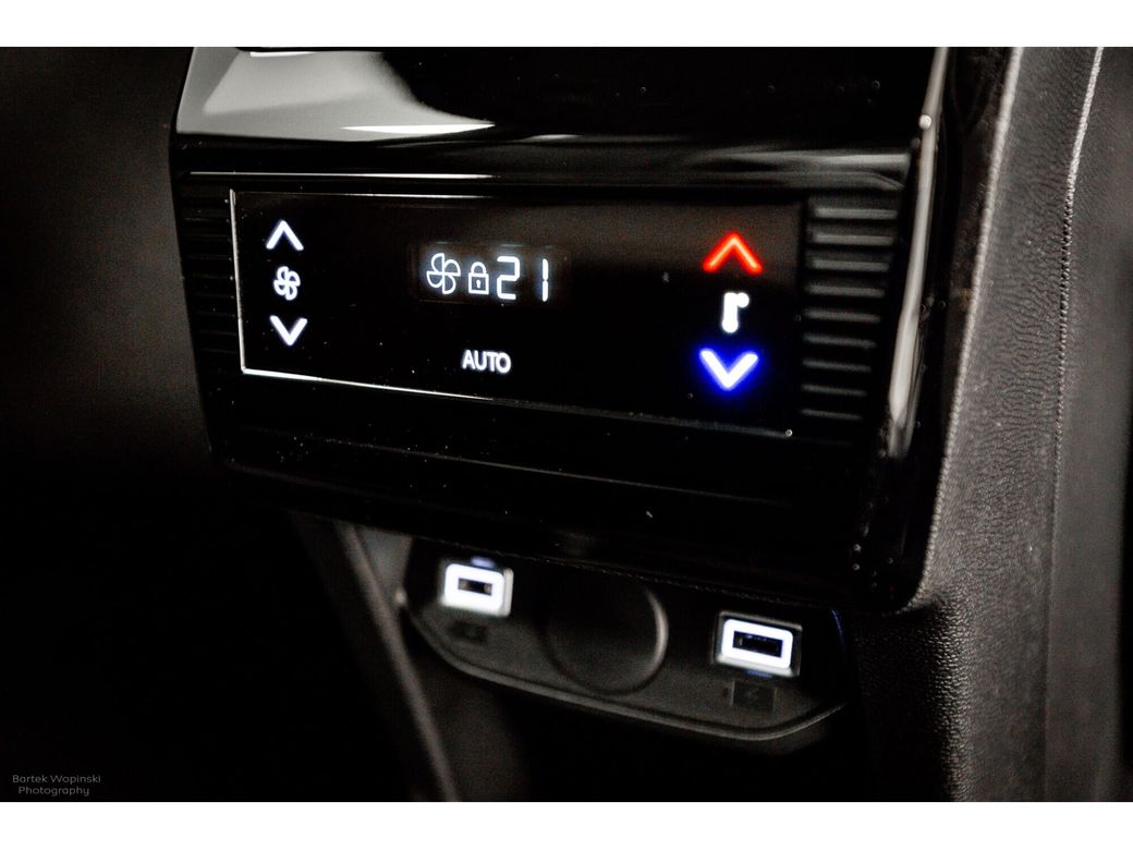 2025 Peugeot 5008