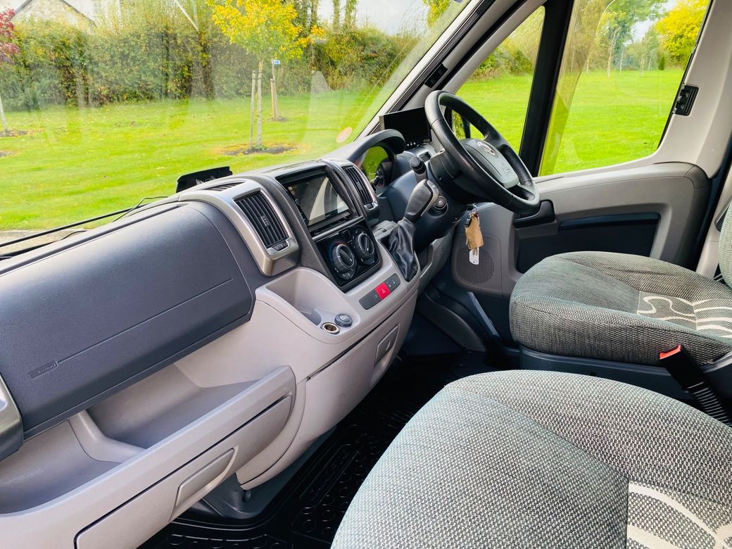 2011 AUTOTRAIL  EXCEL 600 R.H.D 3.0M/J 160BHP AUTOMATIC 
