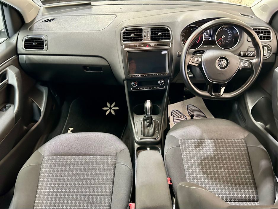 2017 Volkswagen Polo