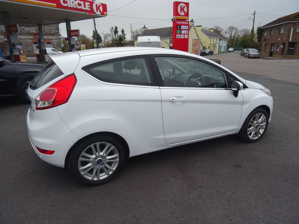 2014 Ford Fiesta