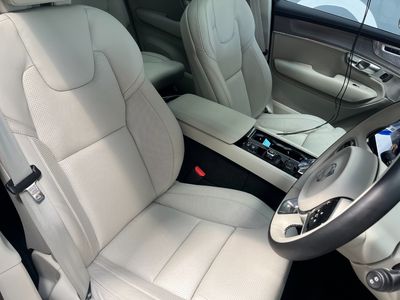2025 Volvo XC90
