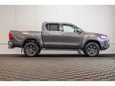 2025 Toyota Hilux