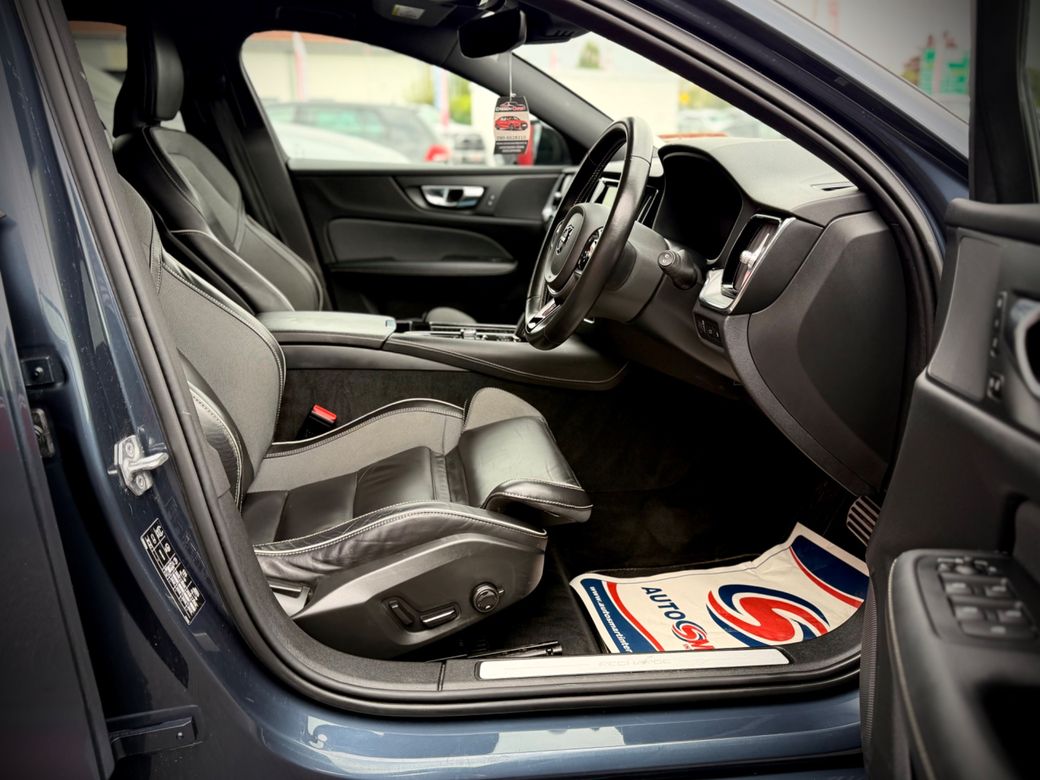 2021 Volvo V60