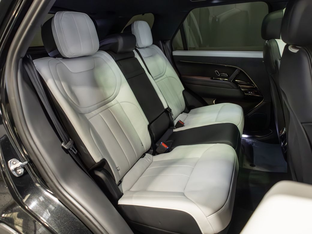 2023 Land Rover Range Rover Sport