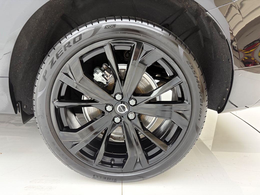 2025 Volvo XC60