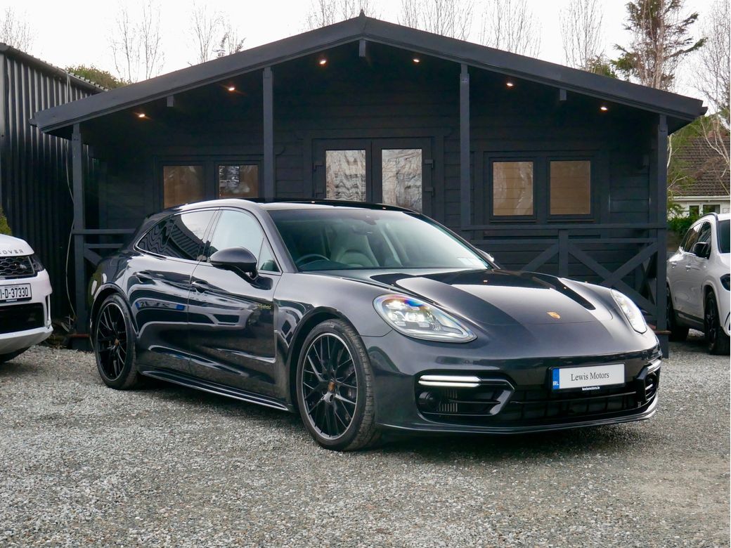 2023 Porsche Panamera