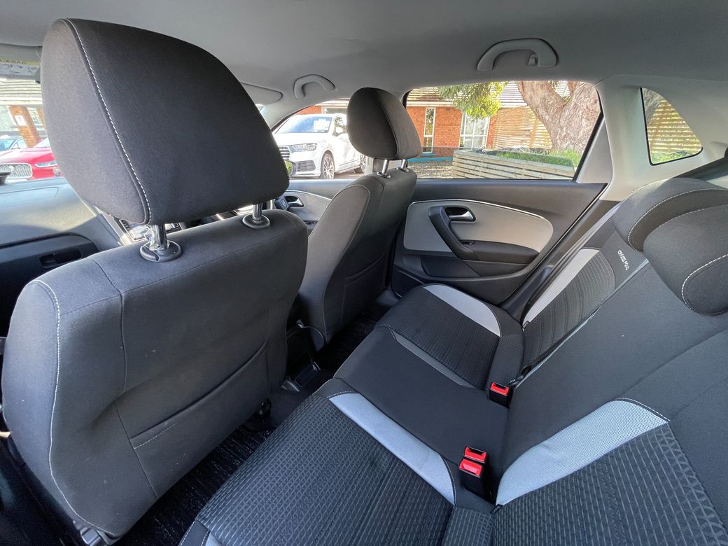 2015 Volkswagen Polo