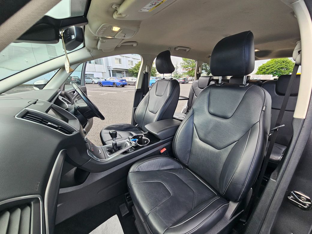 2016 Ford S-Max