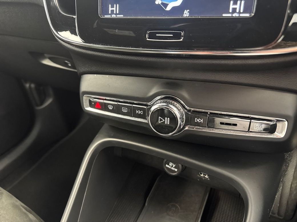 2020 Volvo XC40
