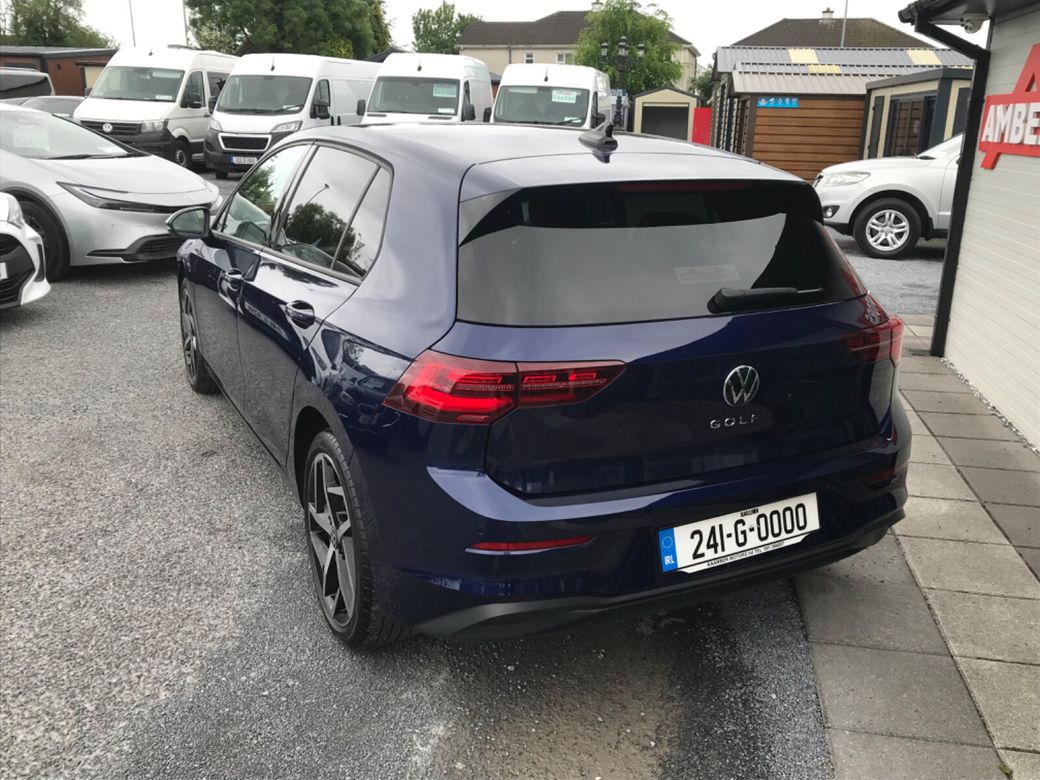 2024 Volkswagen Golf