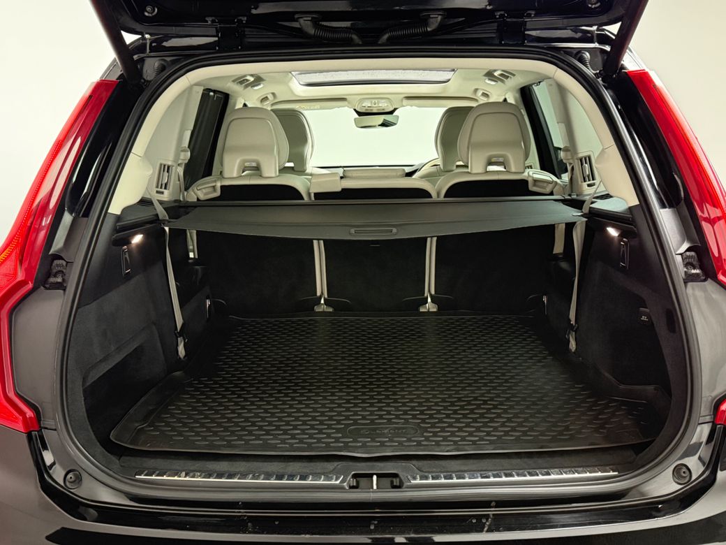 2023 Volvo XC90