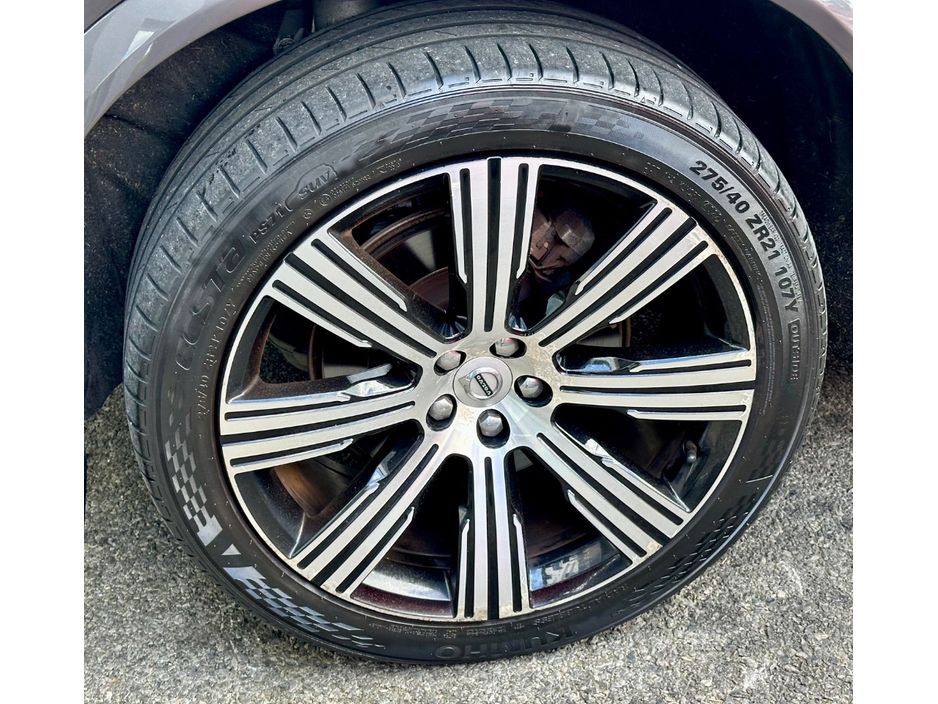 2023 Volvo XC90