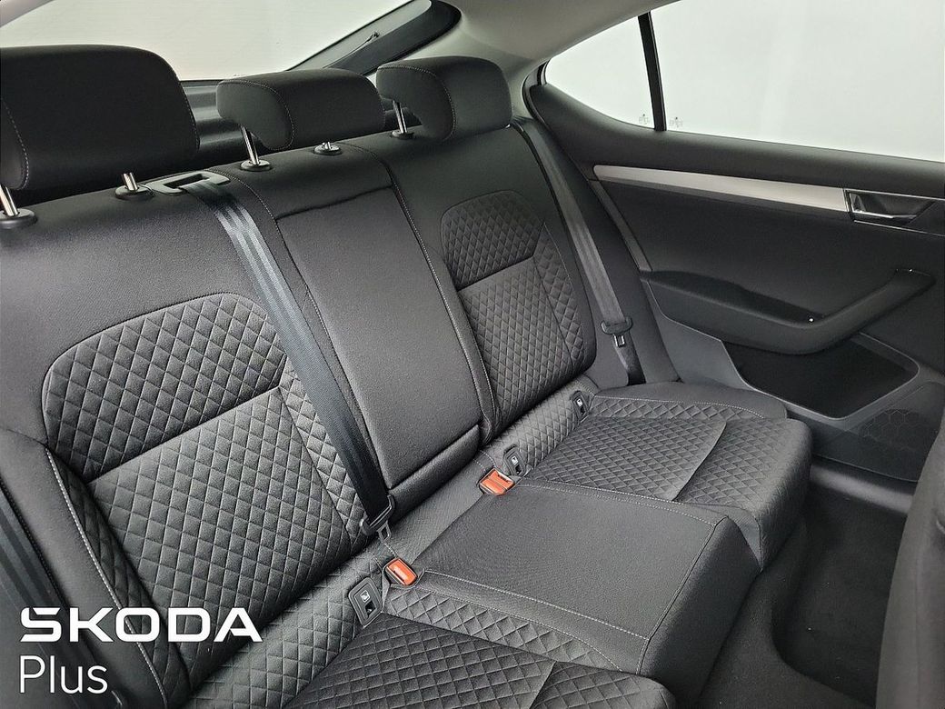 2025 Skoda Superb