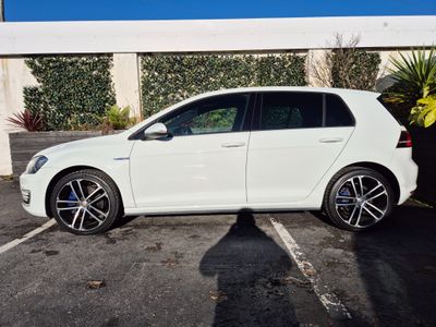 2016 Volkswagen Golf