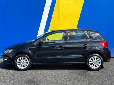 2017 Volkswagen Polo