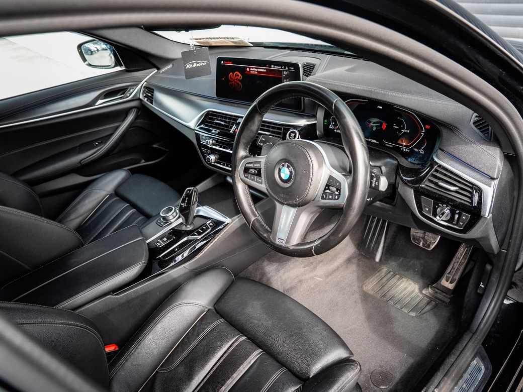 2022 BMW 5 Series