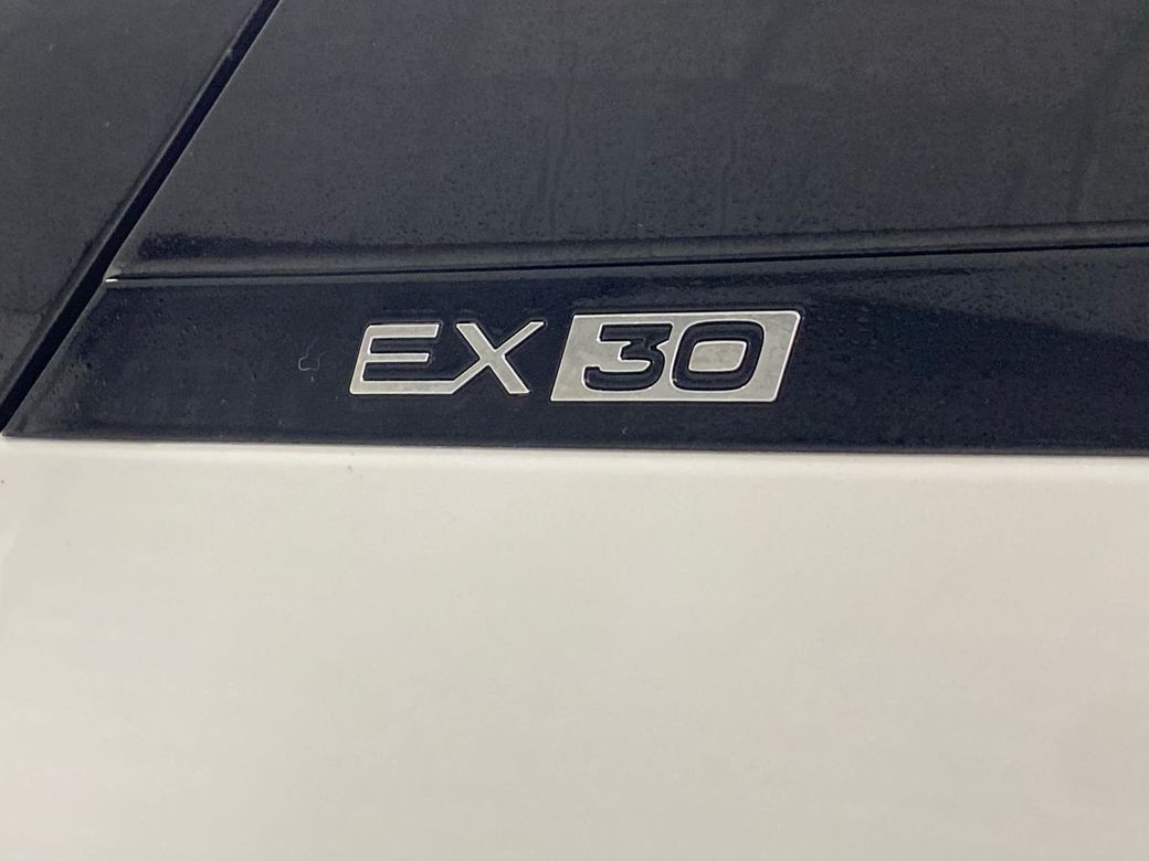 2025 Volvo EX30