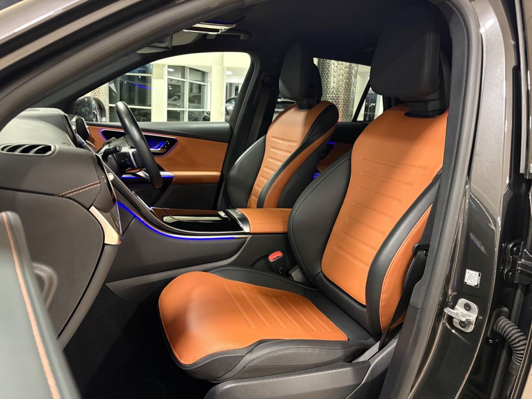 2024 Mercedes-Benz GLC Class