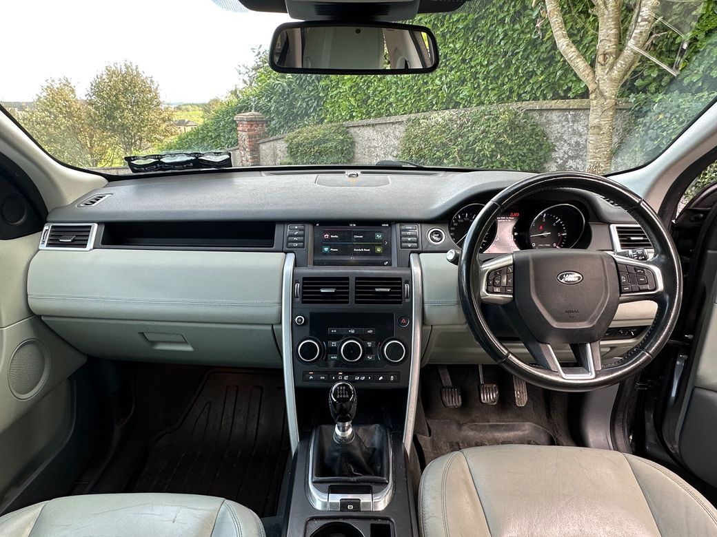 2016 Land Rover Discovery