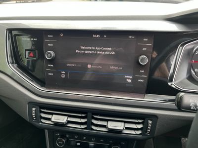 2018 Volkswagen Polo