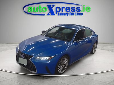 2022 Lexus IS 300h