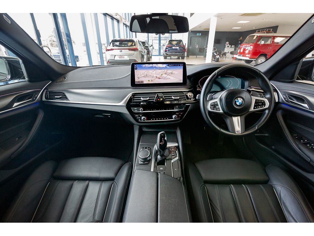 2022 BMW 5 Series