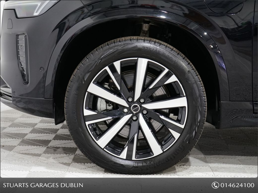 2025 Volvo XC90