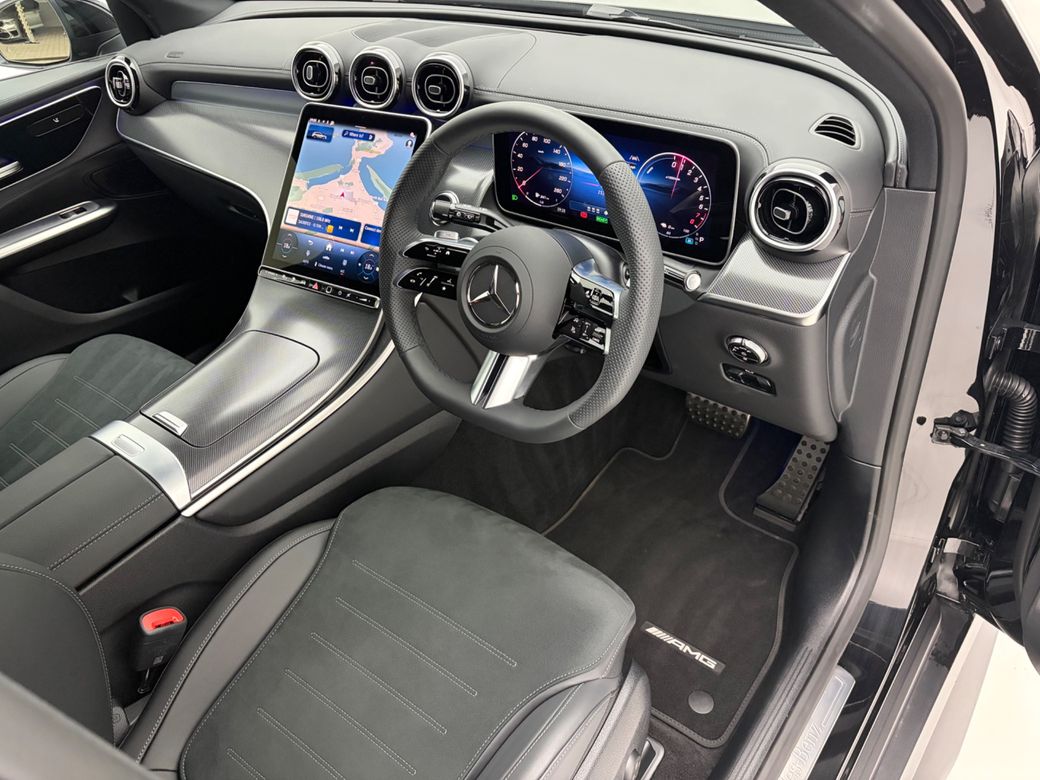 2025 Mercedes-Benz GLC Class