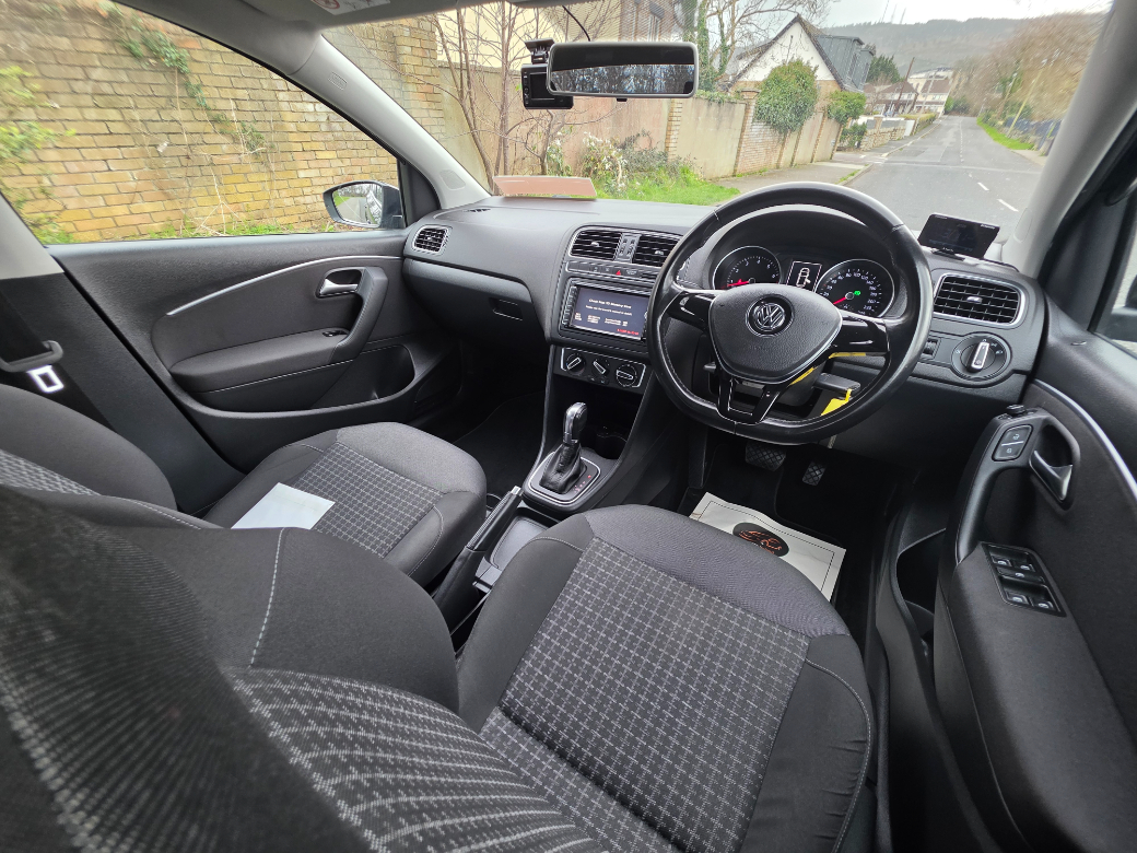 2016 Volkswagen Polo