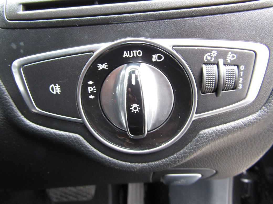 2016 Mercedes-Benz C Class