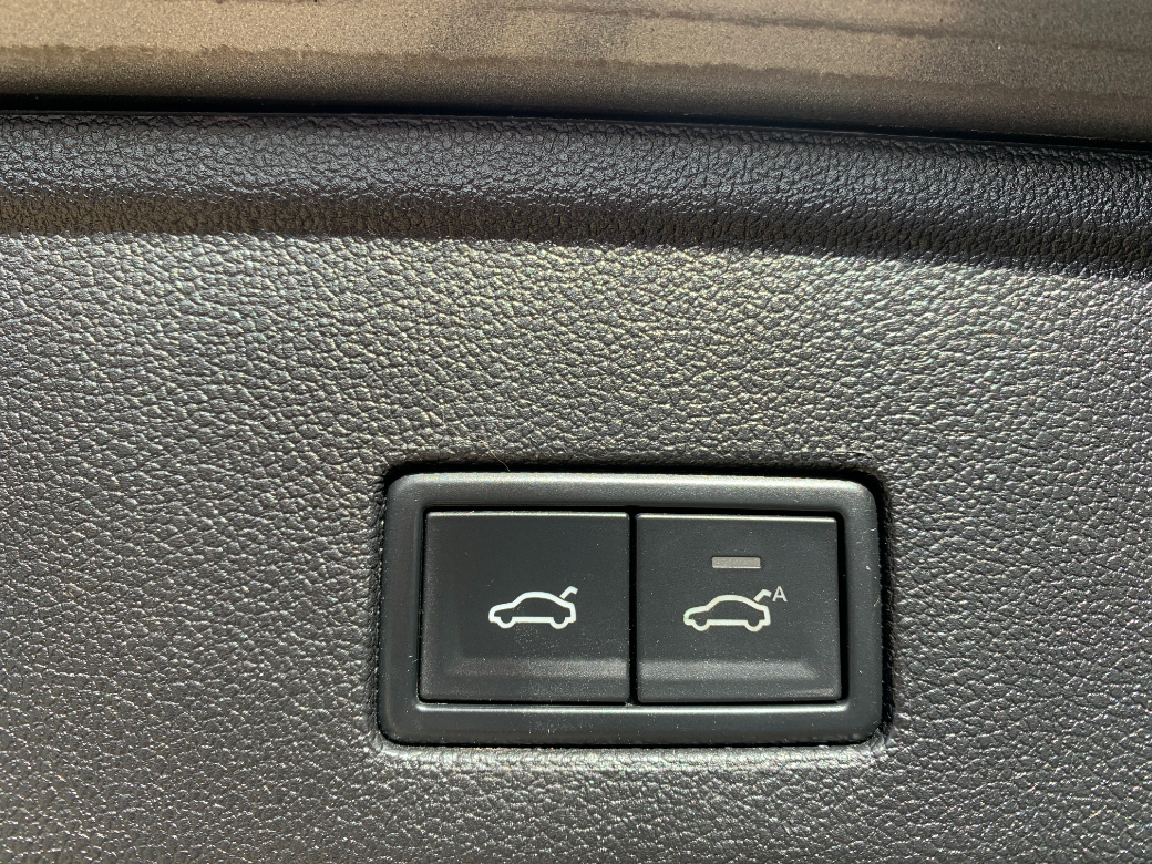 2019 Volkswagen Touareg