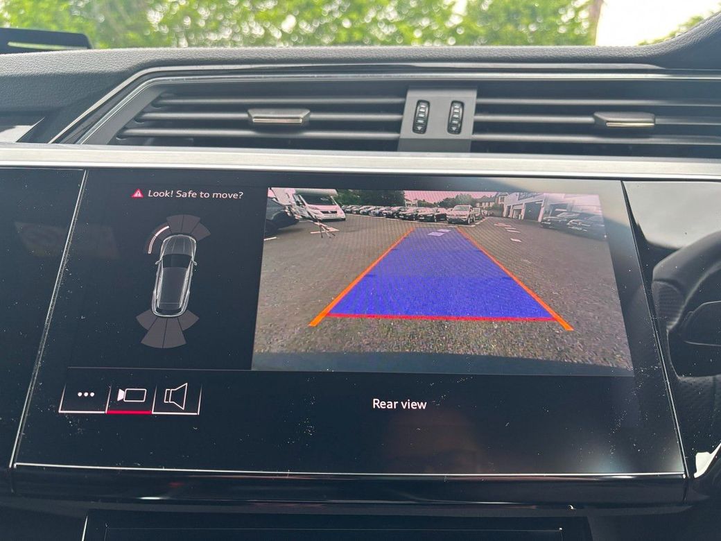 2024 Audi Q8 e-tron