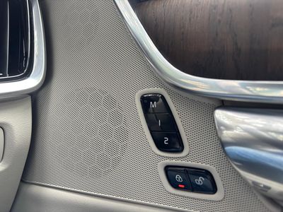 2021 Volvo S90