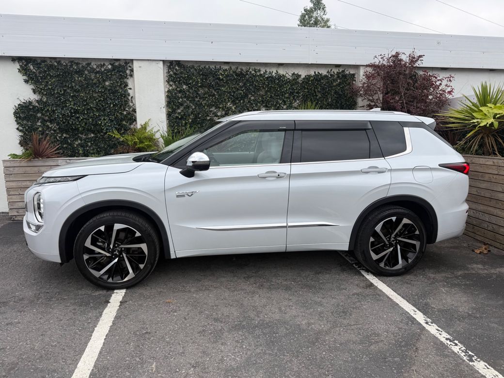 2022 Mitsubishi Outlander