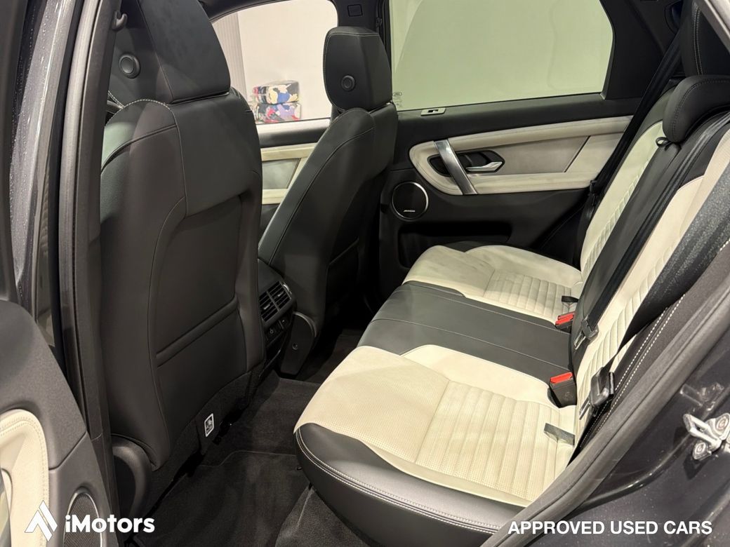 2025 Land Rover Discovery Sport