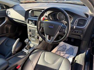 2015 Volvo V40