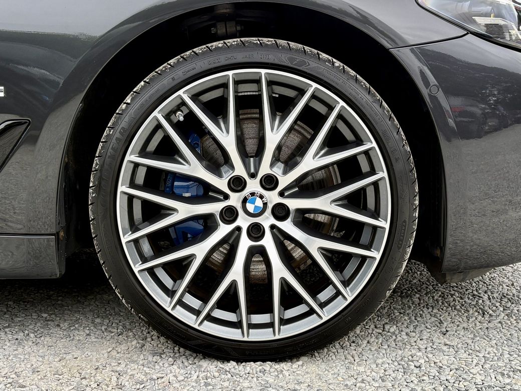 2021 BMW 5 Series