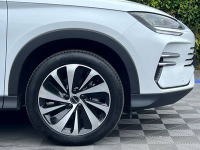 2025 BYD Seal U