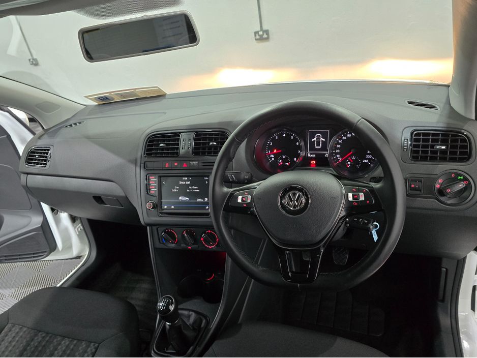 2017 Volkswagen Polo