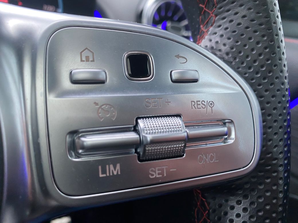 2023 Mercedes-Benz EQB