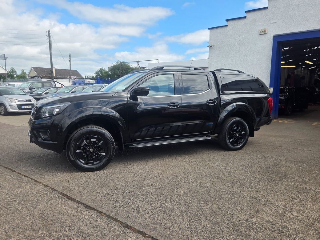 2022 Nissan Navara