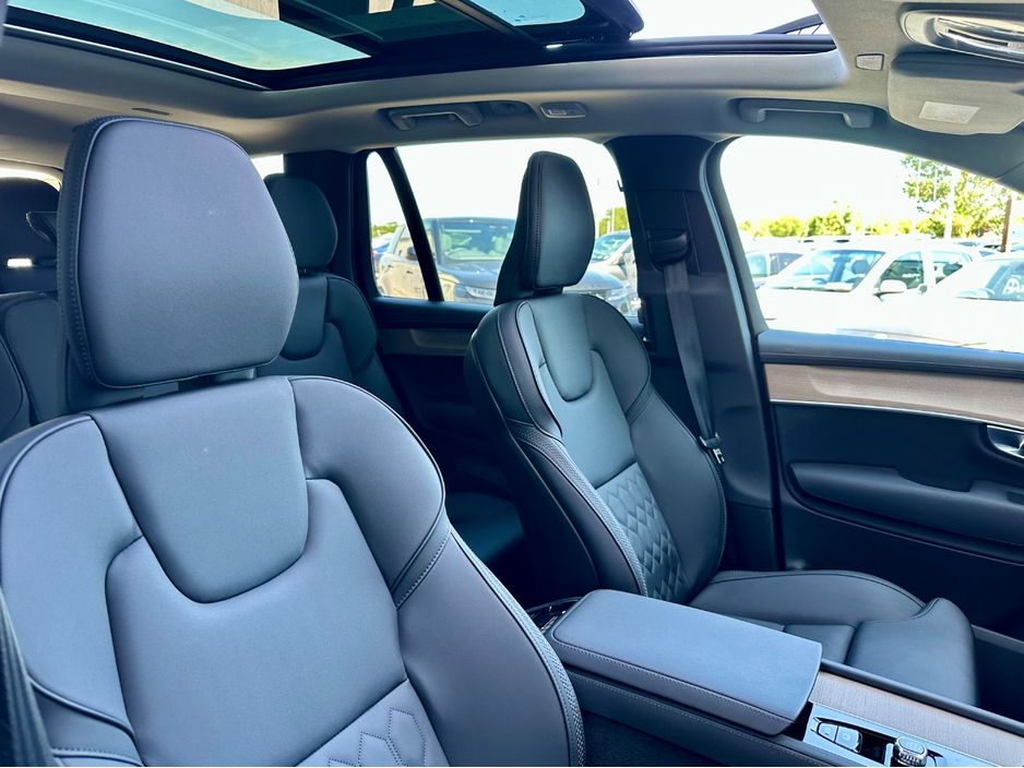 2025 Volvo XC90