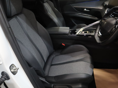 2023 Peugeot 3008