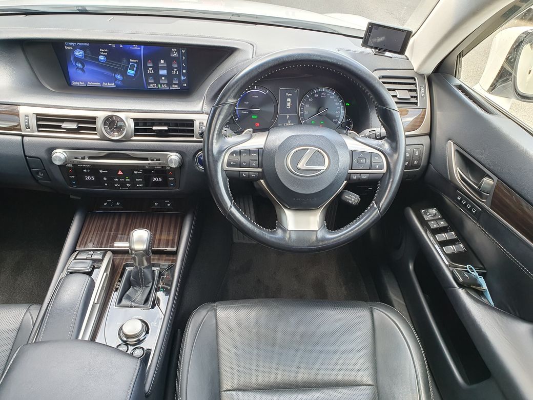 2017 Lexus GS450h