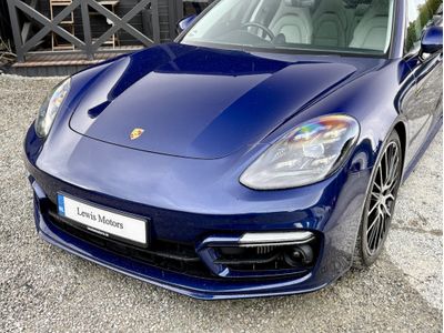 2022 Porsche Panamera