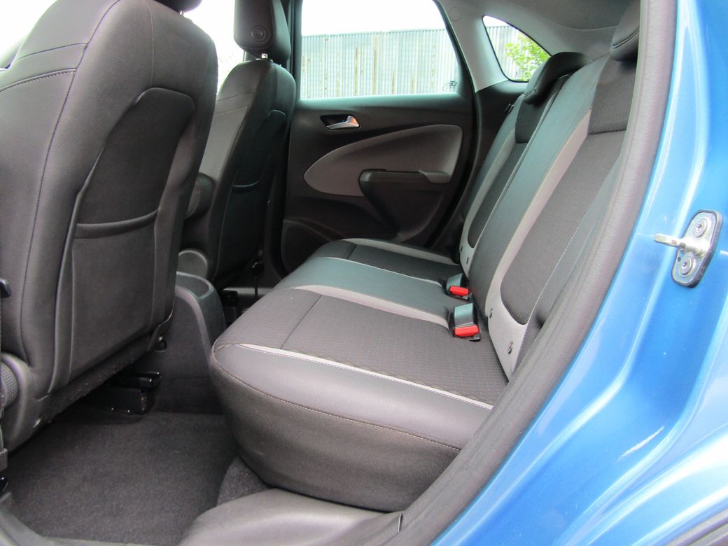 2019 Opel Crossland X