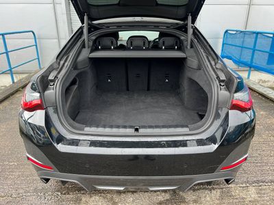 2022 BMW i4