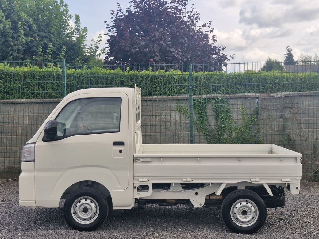 2022 Daihatsu Hijet
