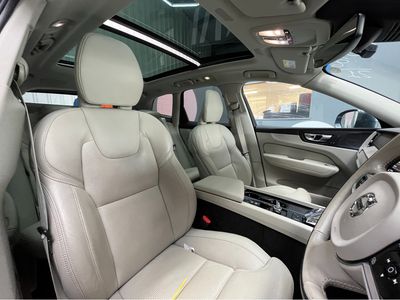 2021 Volvo XC60